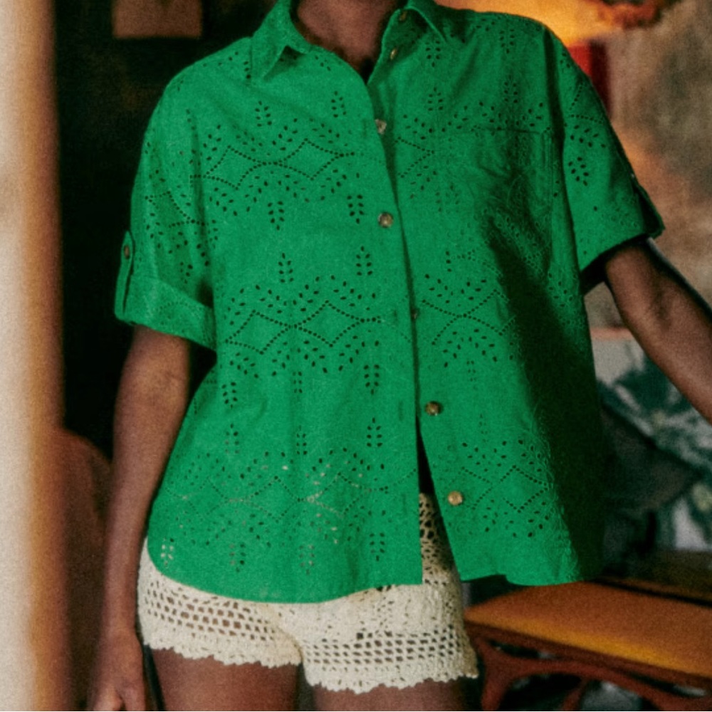 Sézane Laurine shirt in bright green